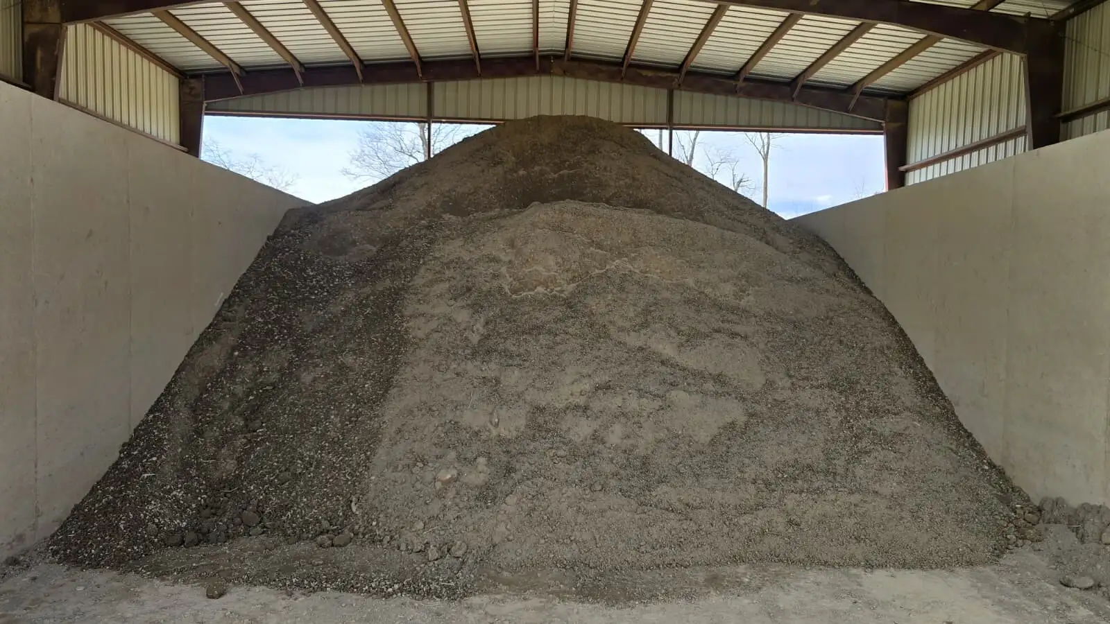 Premium Screened Topsoil — ½” Minus | Locally Hudson Valley Dirt photo 3