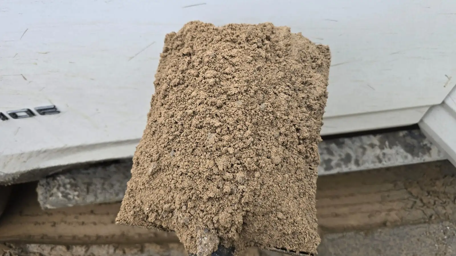 Brown Utility Sand photo 3