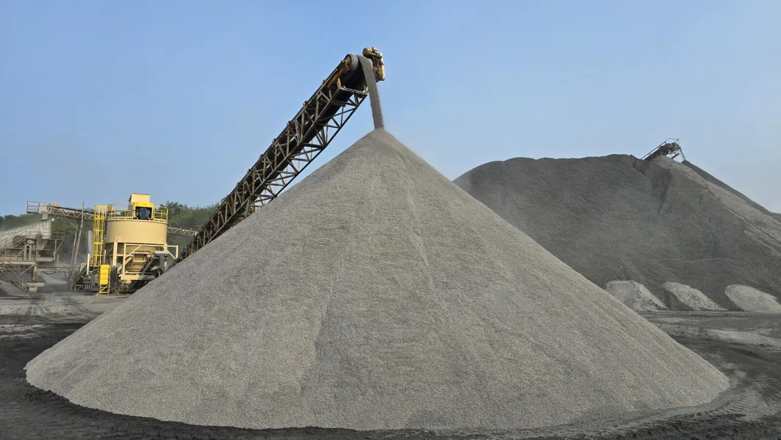 HMA Air Classified Sand photo 3