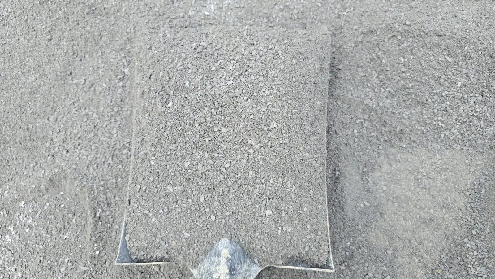 Grey Utility Sand photo 6