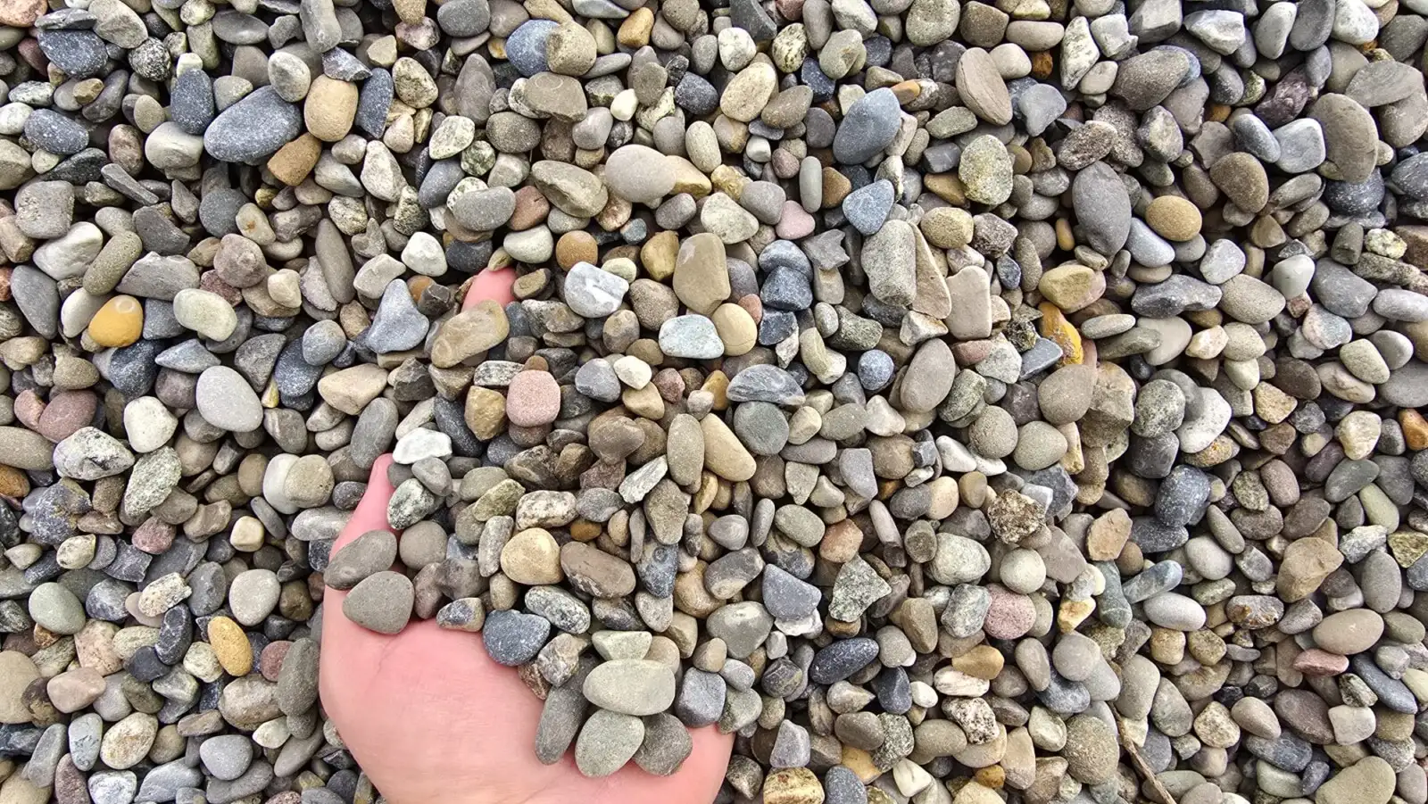 Mohawk Decorative River Stone – 3/8 Pebble photo 4