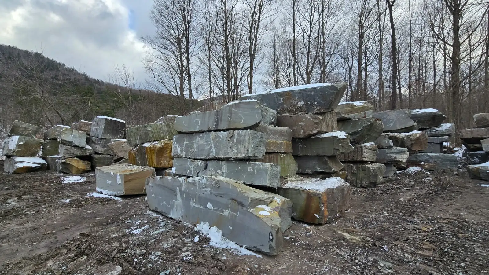 Heavy Stackable Wall Stone photo 3
